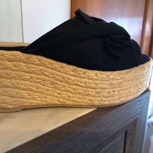 Black knot front espadrilles. Size 9